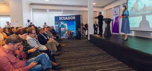 Uno de los instantes de la presentación del ambicioso plan. (Foto Ministerio Turismo).